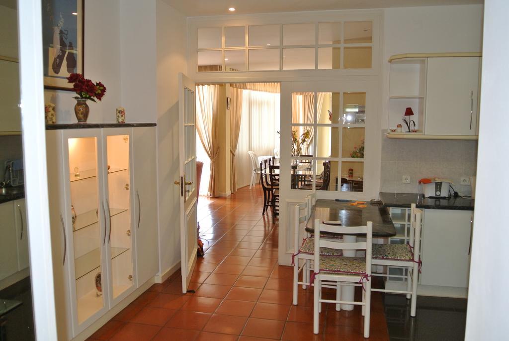 Navio Azul Apartment Фуншал Стая снимка